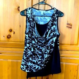 Adorable black and white top